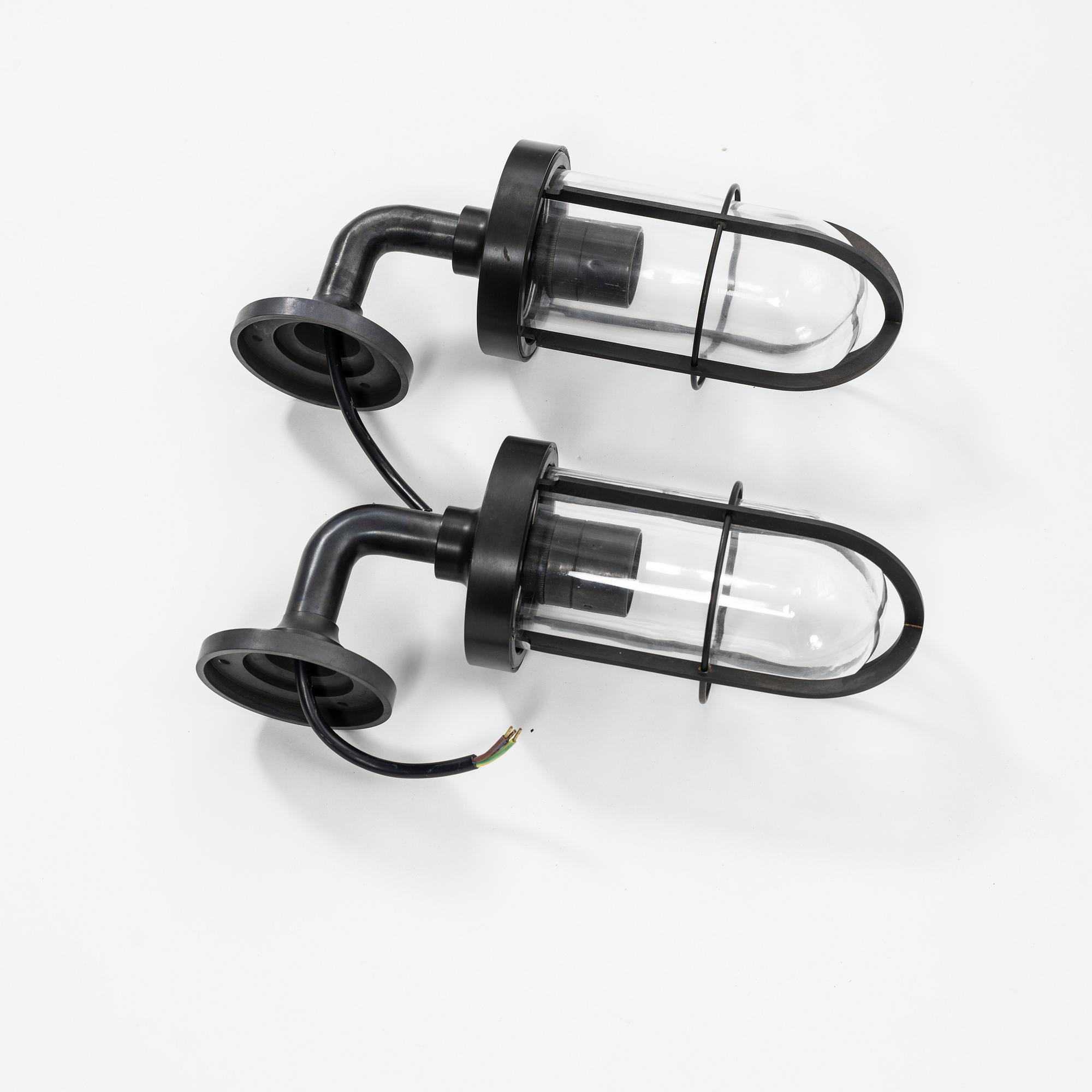 Wall lamps, a pair, Tekna, "Nautic", Docklight Wall.