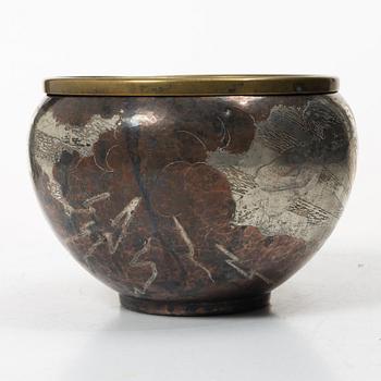 Carl Hjalmar Norrström, pot cover, Eskilstuna 1903.