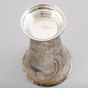 BÄGARE, silver, CG Hallberg, Stockholm 1952. Vikt ca 355 gram.