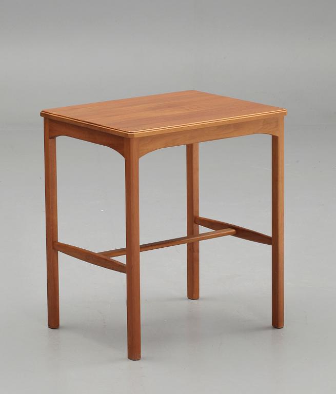 BORD, Carl Malmsten.