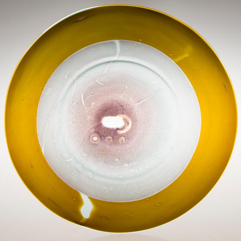 KAJ FRANCK, A 1960s glass 'Ring plate', signed Kaj Franck, Nuutajärvi Notsjö.