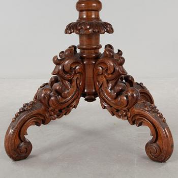 DIVANBORD/SALONGSBORD, Nyrokoko, 1800-talets slut.