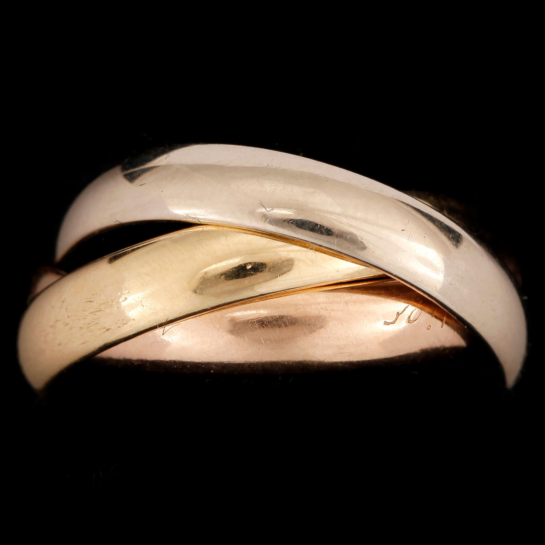 RING, trefärgat guld, Trinitymodell, Le Must de Cartier, total vikt ca 7g.