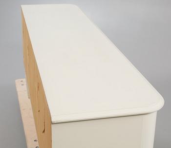 SIDEBOARD, gustaviansk stil, 1900-talets andra hälft.