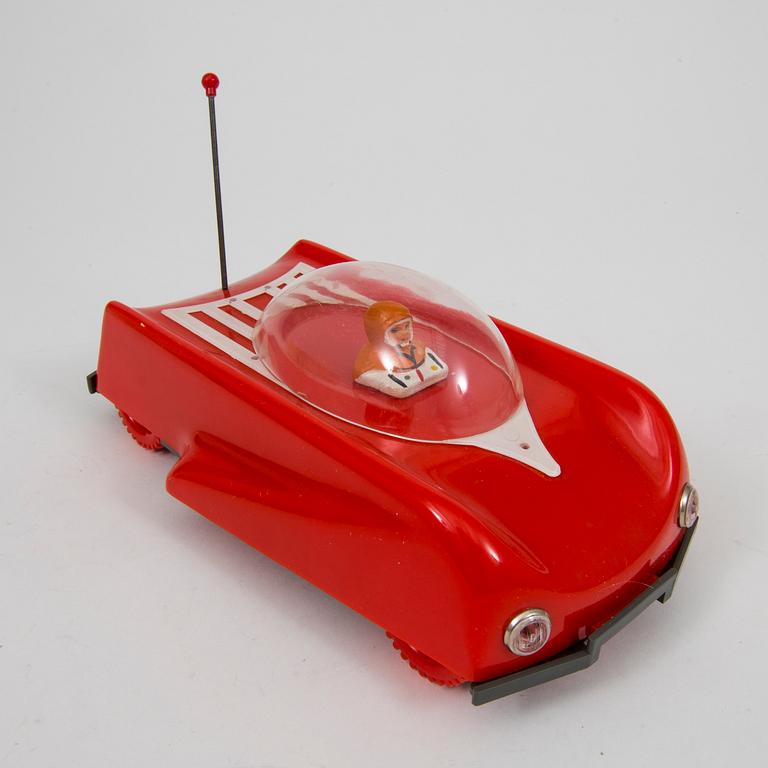 A Piko Mechanik Utopisches Fahrzeug, Eastern Germany, 1960s.