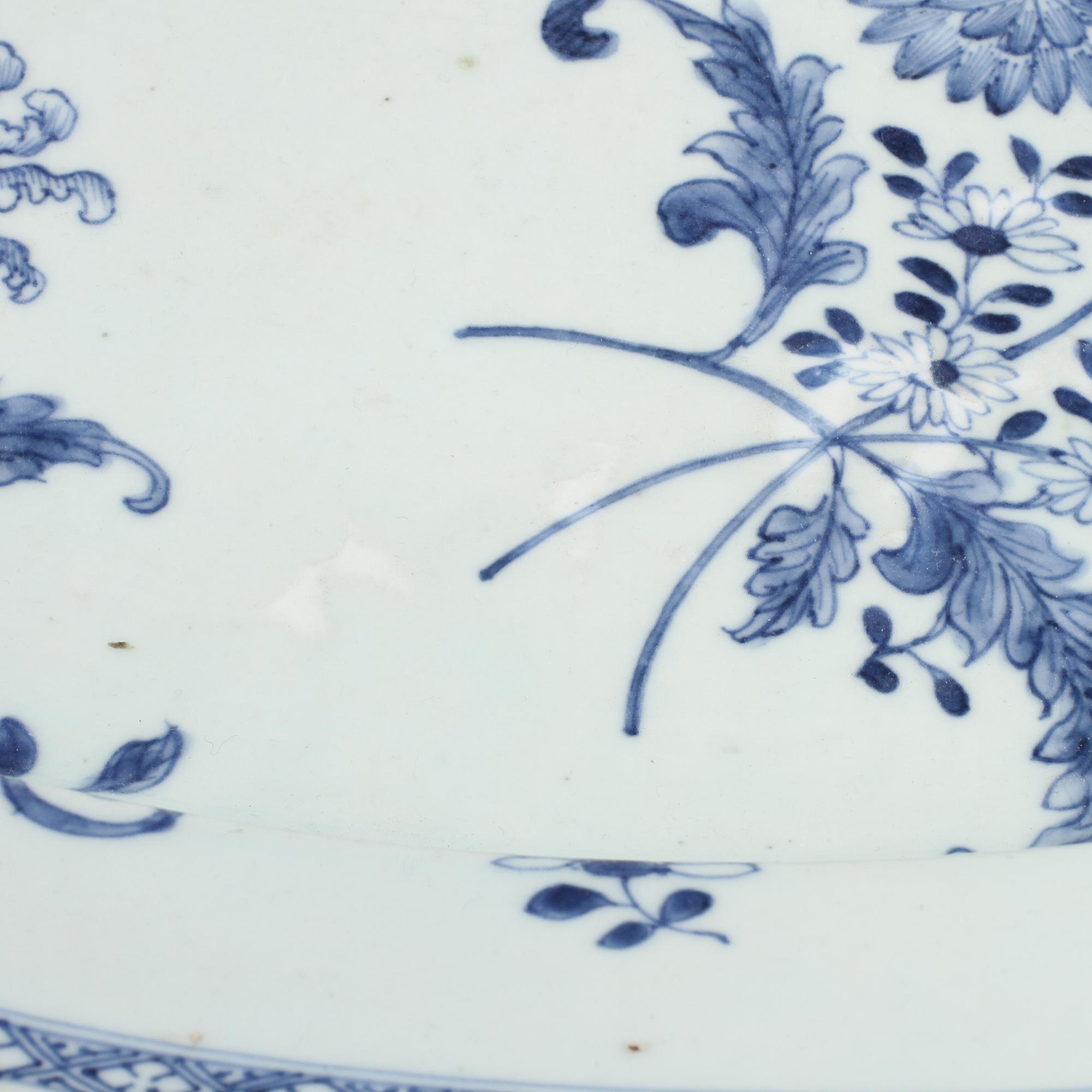 HANDFAT, porslin, Kina, 1700-tal.