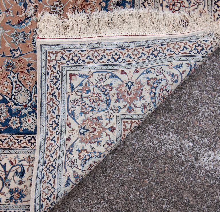 MATTA, Isfahan. Ca 249x158 cm.