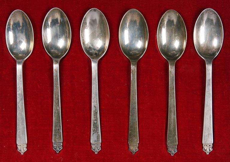 PARTI SILVER, 26 delar, bl a England, Danmark och Japan, 1800-1900-tal.