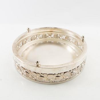 Bowl, silver plate, Kayser, Germany, first half of the 20th century.