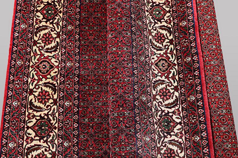 A rug, Bidjar takab, ca 235 x 173 cm.