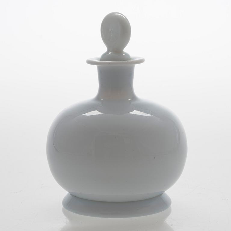 Bottle with original stopper, lattimo glass, probably Åvik Glass Manufactory (1748-1833), Finland.