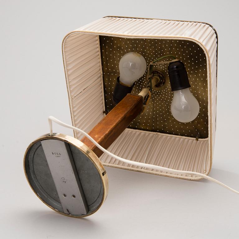 PAAVO TYNELL, BORDSLAMPA, modell 5066, Taito Oy, 1940-tal.