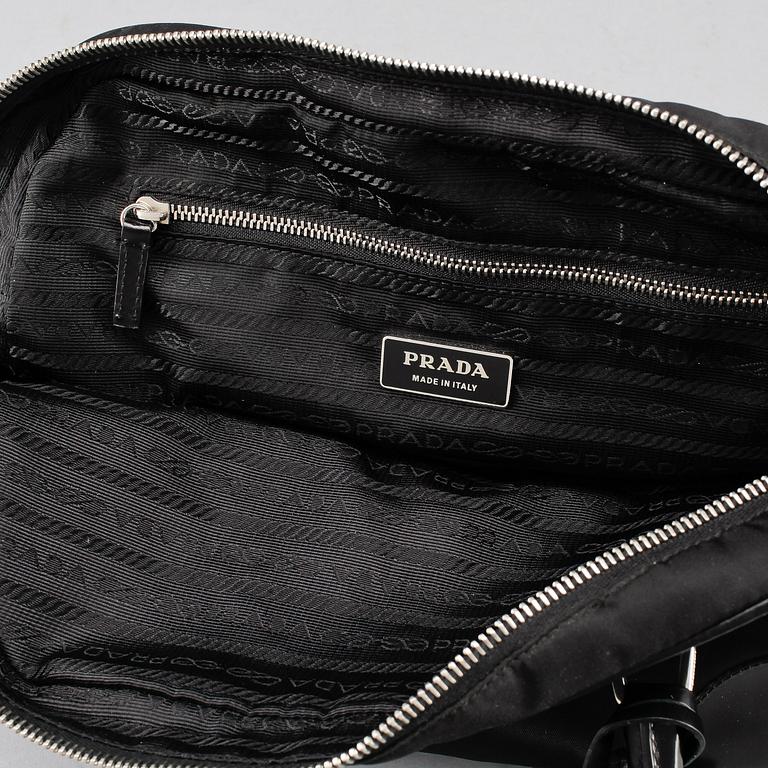 HANDVÄSKA, Prada, Milano, Italien.