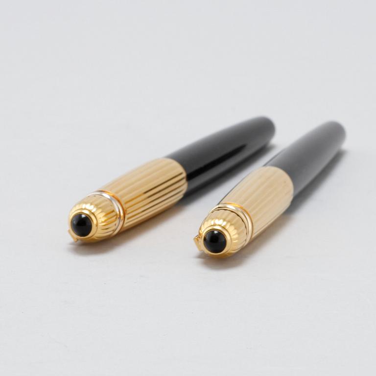 A ballpoint and fountain pen by Pasha de Cartier, end of the 20th century.