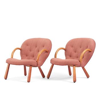 Swedish Modern ett par, "Clam chairs",  möjligen  Erik Eks Snickerifabrik, sannolikt 1950-tal.