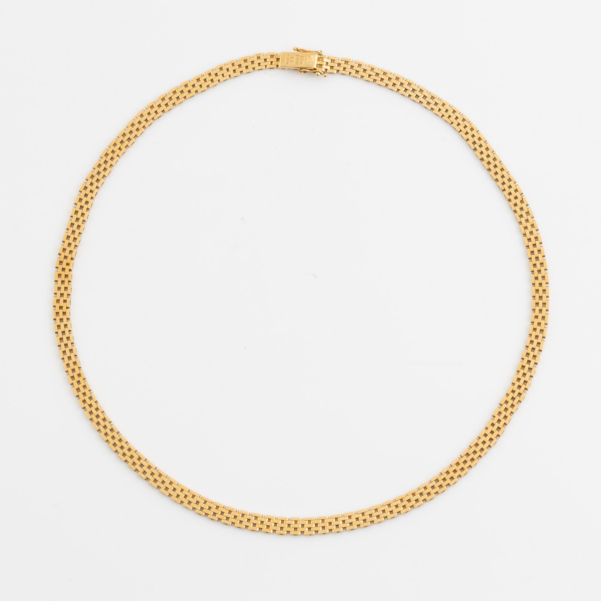 18K gold necklace.