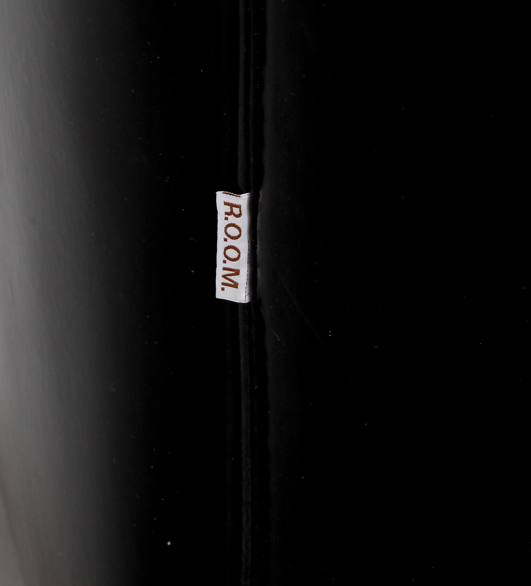 FÅTÖLJ, ROOM, 1990-tal.