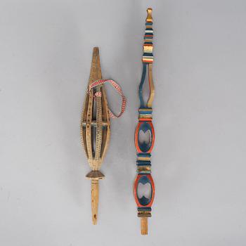 ALLMOGE, 7 delar, bl a 4 skäktknivar, 1800-tal.