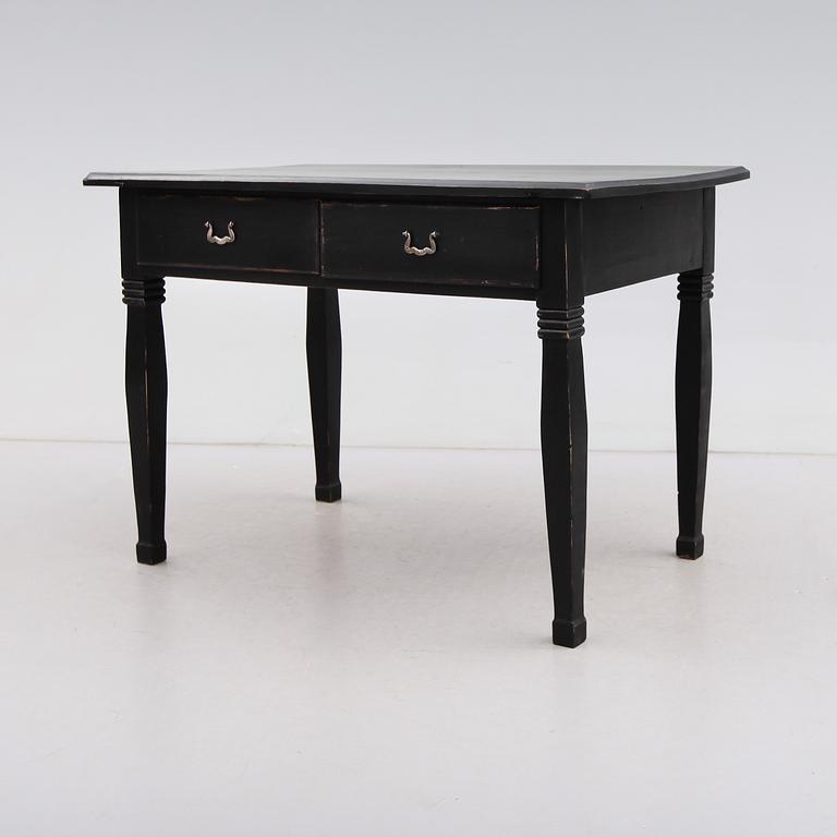 SKRIVBORD, 1900-talets början.