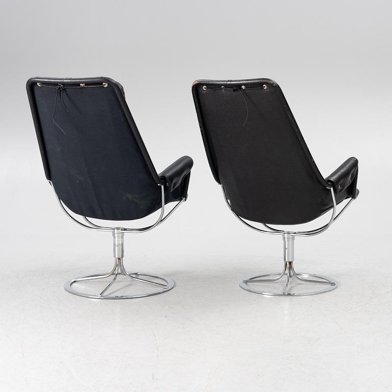 Bruno Mathsson, a pair of 'Jetson' swivel easy chairs, by Dux.