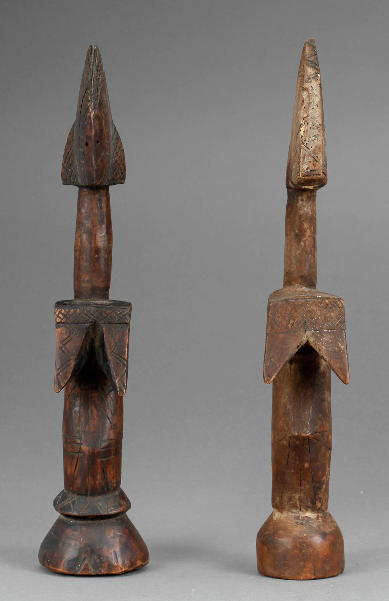 FIGURER, ett par, Västafrika, 1900-tal.