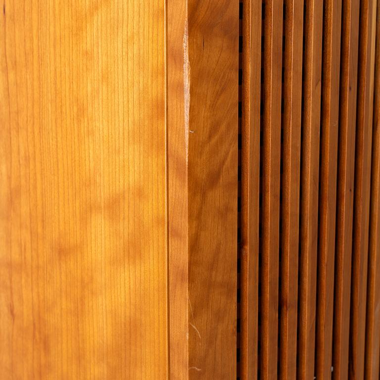 Aksel Harboe, cabinet, 1999.