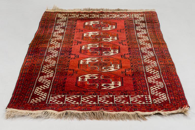 Carpet, Afghan. Approx. 219cm x 106cm.