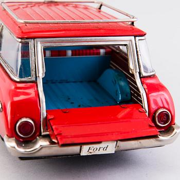 A 1960s tin toy car by ATC Asahi, Japan.