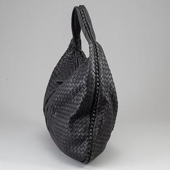 BOTTEGA VENETA, a hobo leather bag.