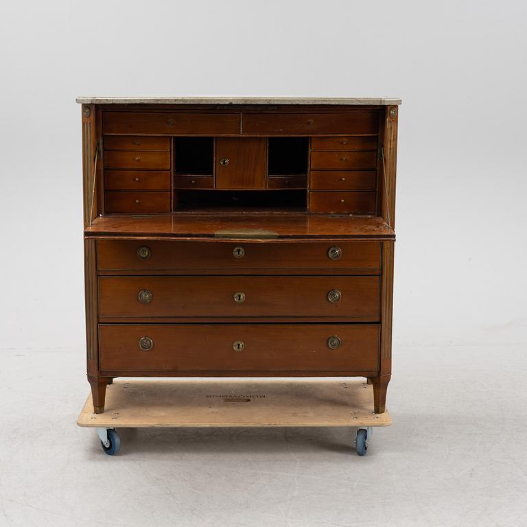 A late Gustavian mahognay secretaire by Jonas Hultsten, Stockholm (1773-1794).