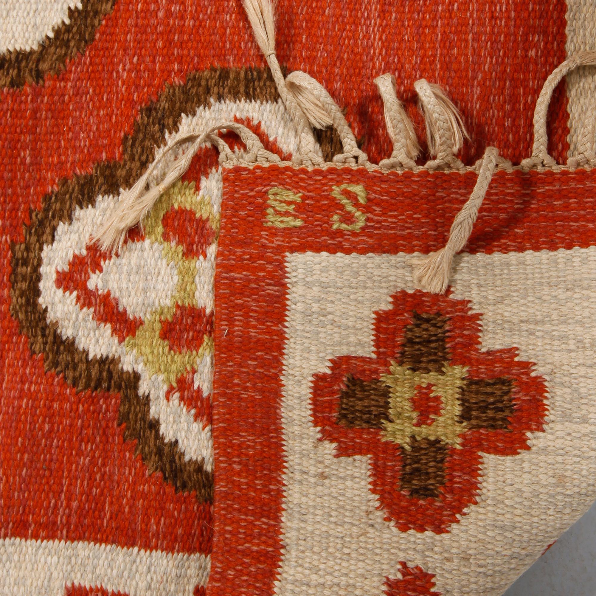 MATTA, rölakan, monogramsignerad EZ, 1900-talets andra hälft, ca  245 x 163 cm.