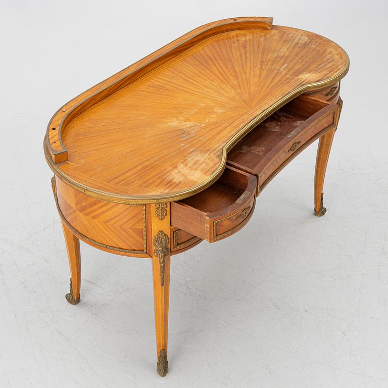Skrivbord, Louis XVI-stil, tidigt 1900-tal.