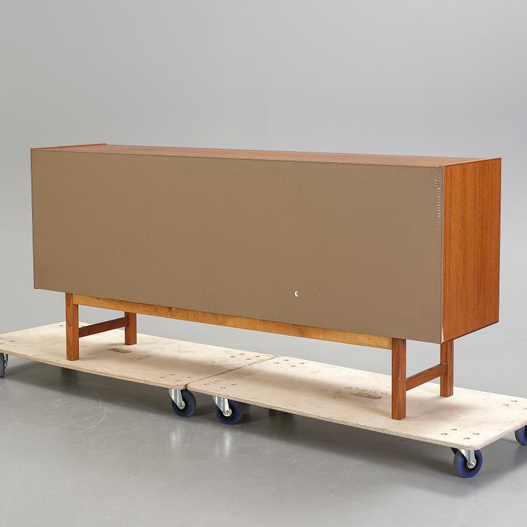 SIDEBOARD, 1900-talets andra hälft.