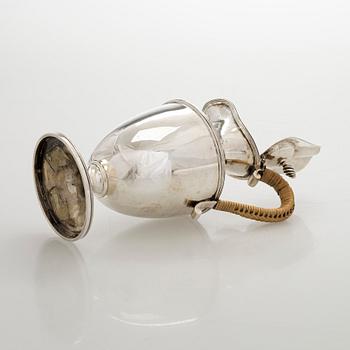 Kannu, sterlinghopeaa, Lontoo 1928.