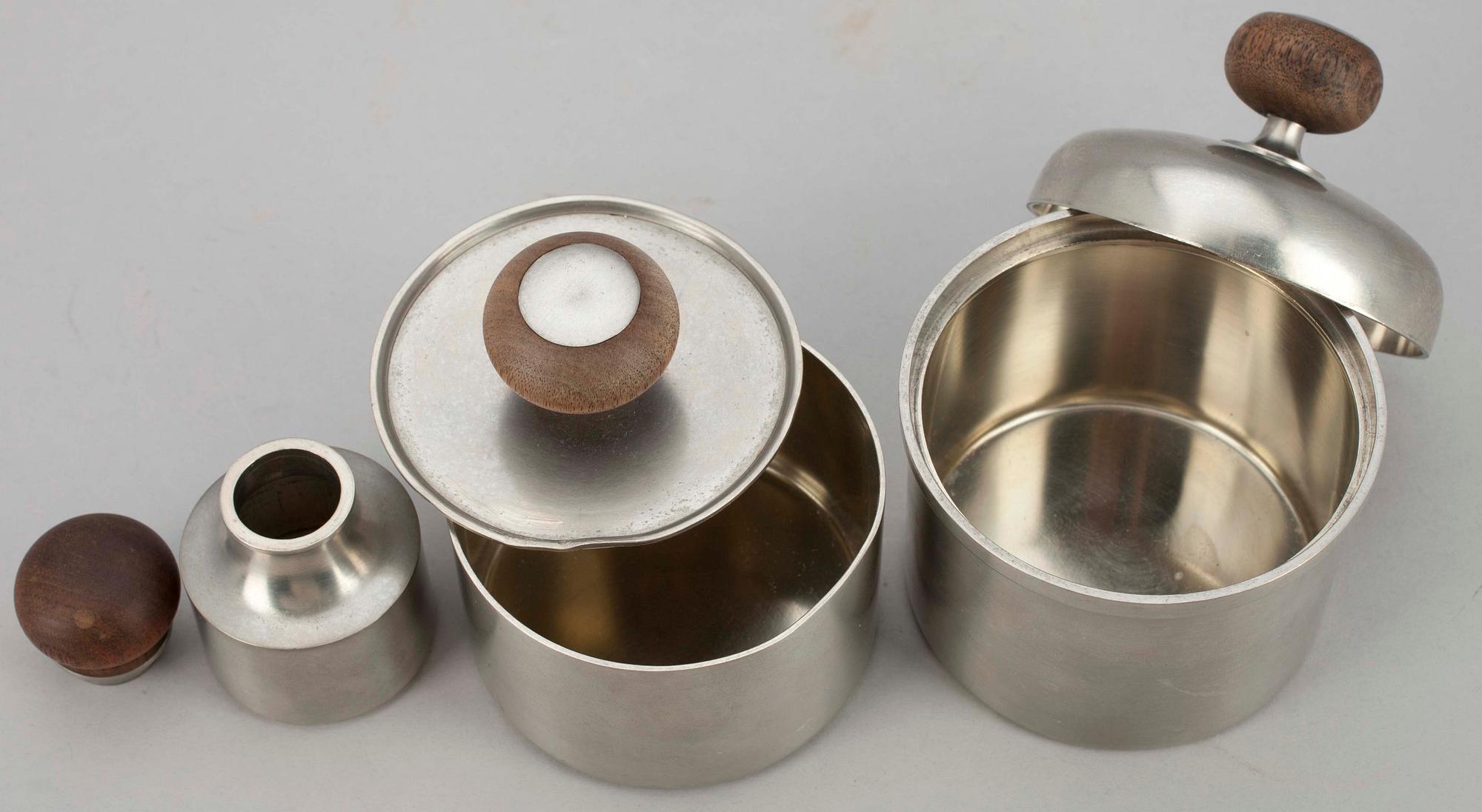 TAPIO WIRKKALA, 3 st, tenn, Tapio Wirkkala, Linna Tinaa, Finland 1900-talets andra hälft.