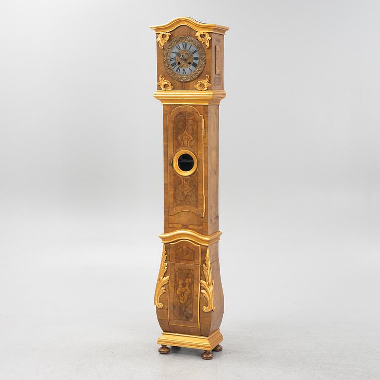 A longcase clock, Germany, 18th/19th Century.