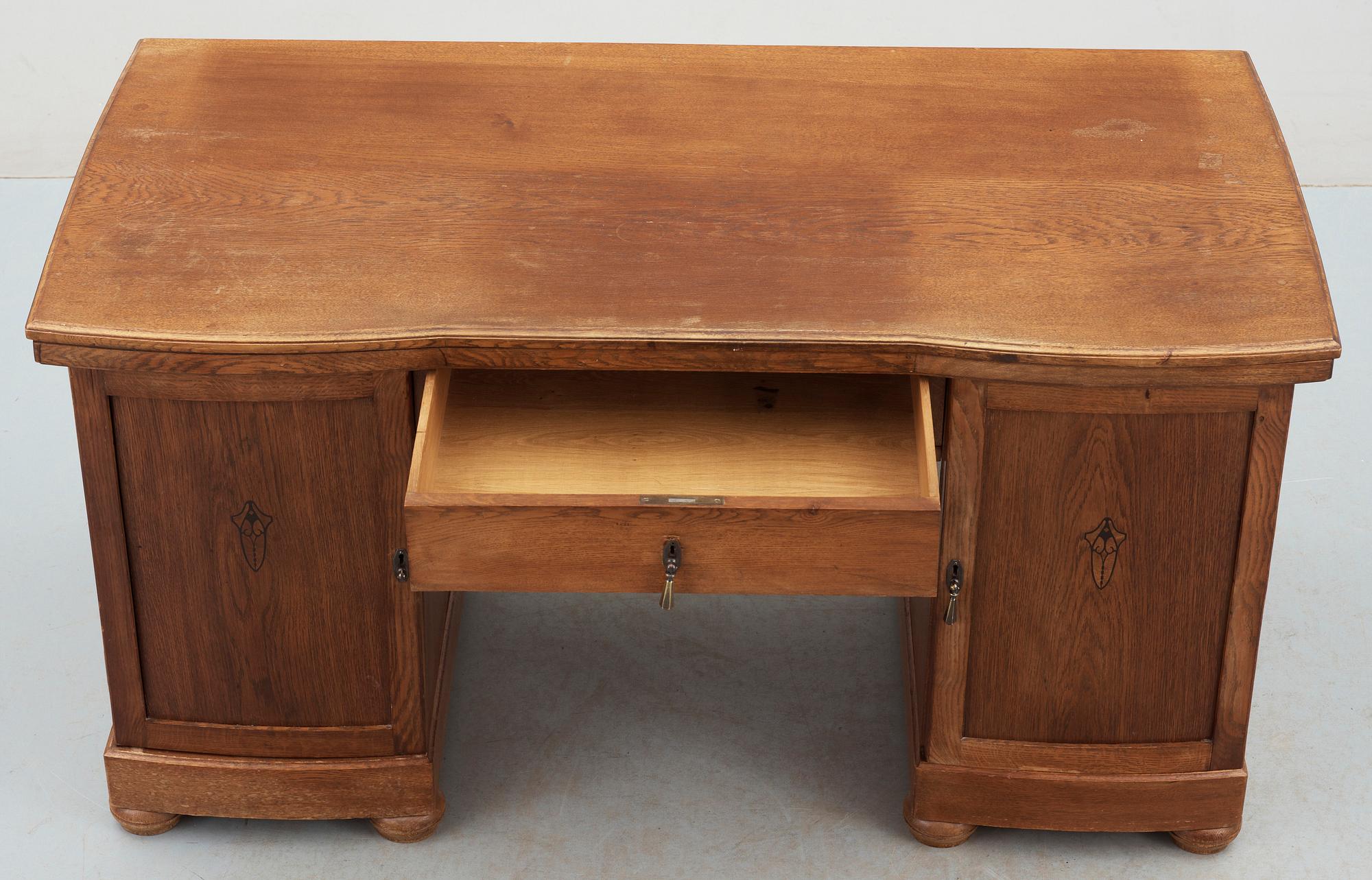 SKRIVBORD, 1920/30-tal.