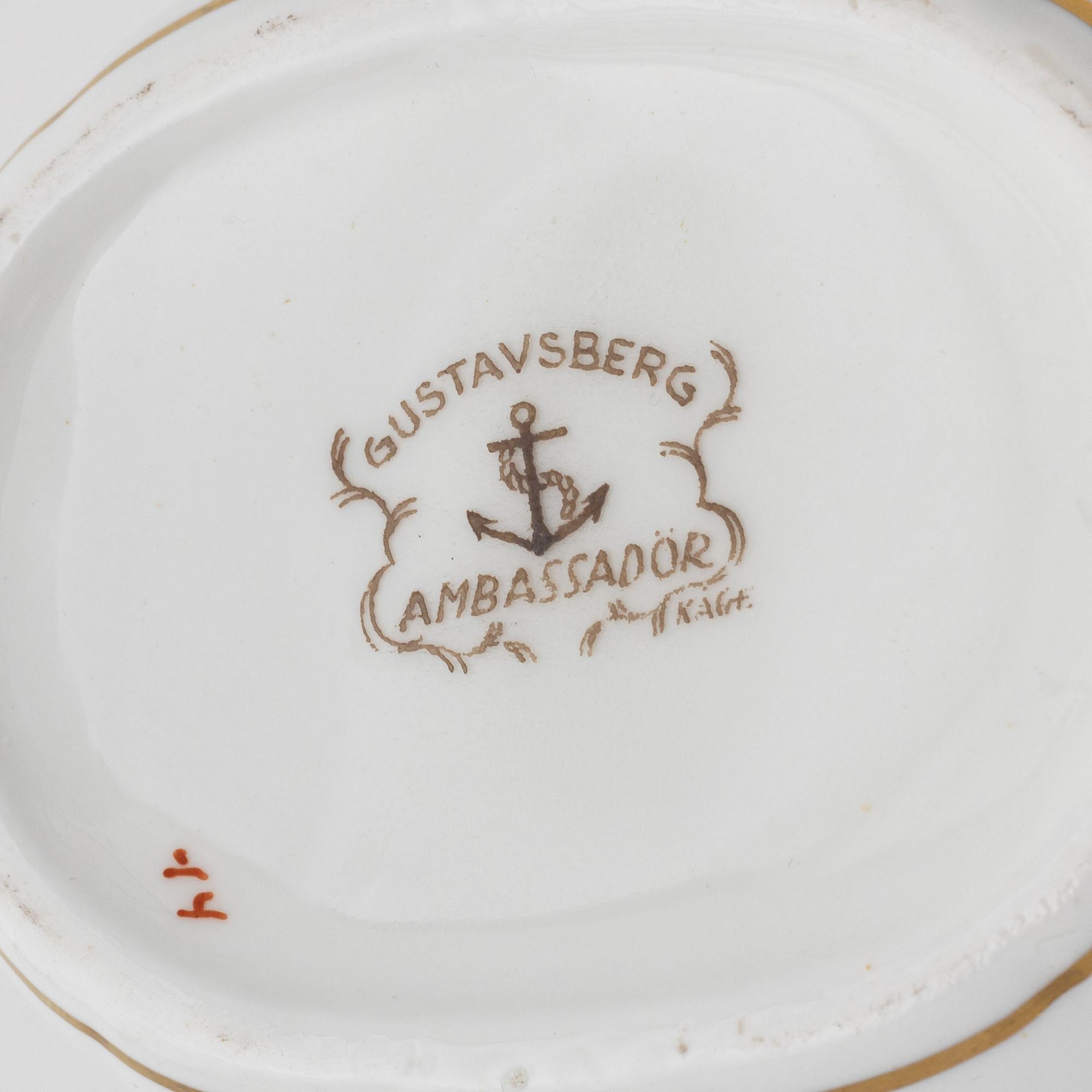 Wilhelm Kåge, a 37-piece 'Ambassadör' porcelain coffee service, Gustavsberg.