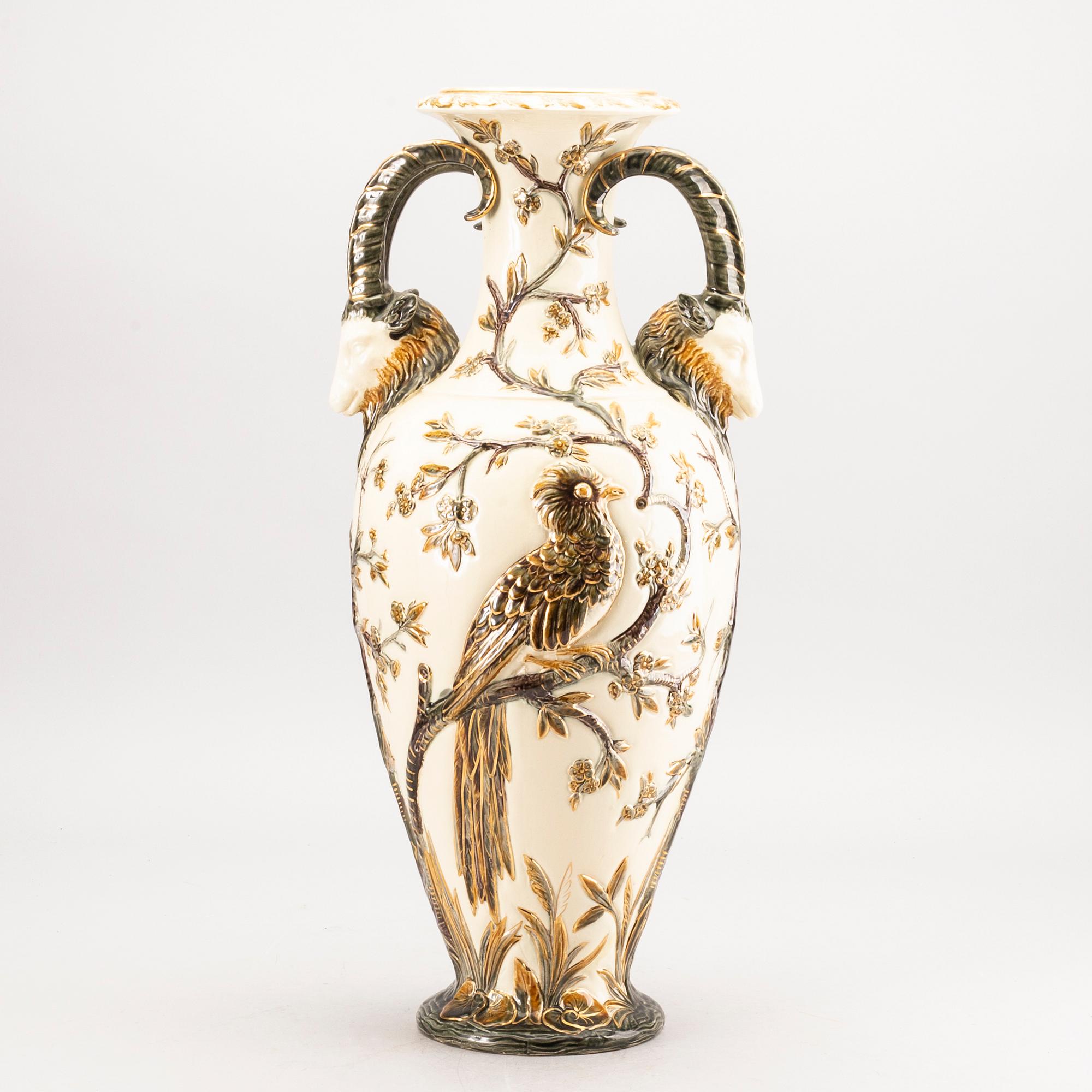 A Rörstrand majolica urn around 1900.