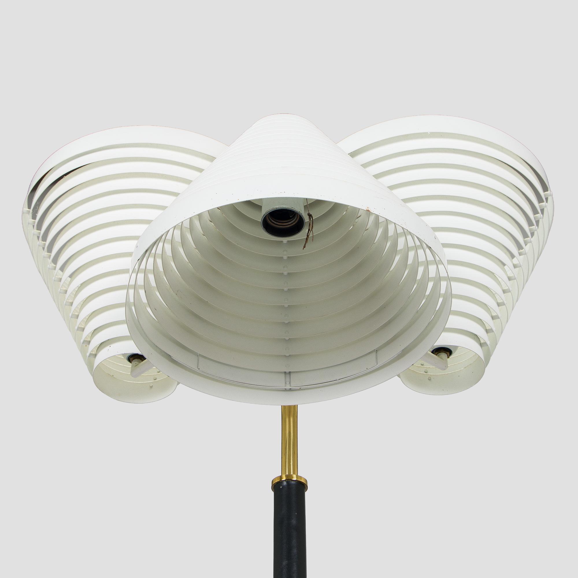 Alvar Aalto, a late 20th century 'A809' floorlamp for Valaisinpaja.