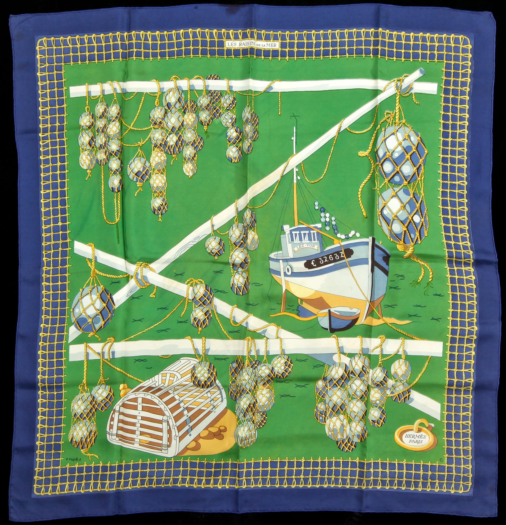 SCARF, Hermès, "Les raisins de la Mer".