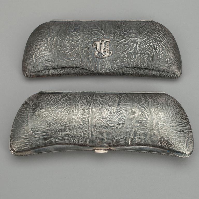 GLASÖGONFODRAL, 2 st, silver, Auran Kultaseppä 1948, Kultakeskus 1970. Vikt tot. 259 g.