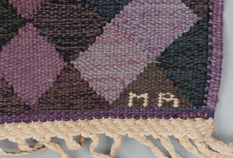 CARPET. "Granen violett". Tapestry weave. 228 x 169 cm. Signed AB MMF MR.