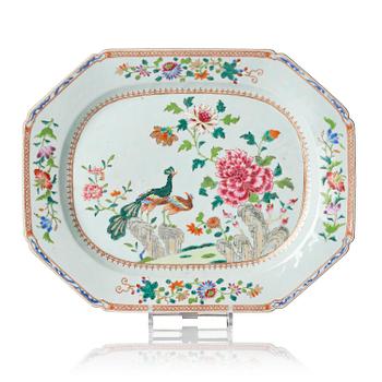1299. A famille rose 'double peacock' dish, Qing dynasty, Qianlong (1736-95).