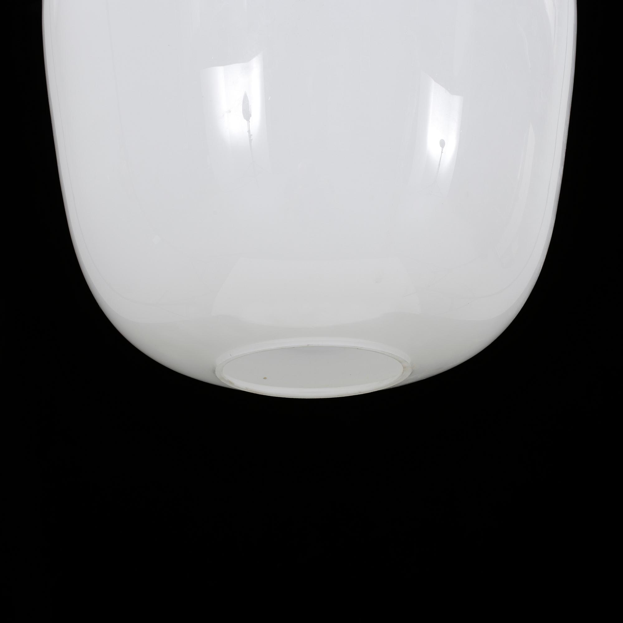 TAKLAMPA, omkr 1900-talets mitt. Höjd ca 59 cm.