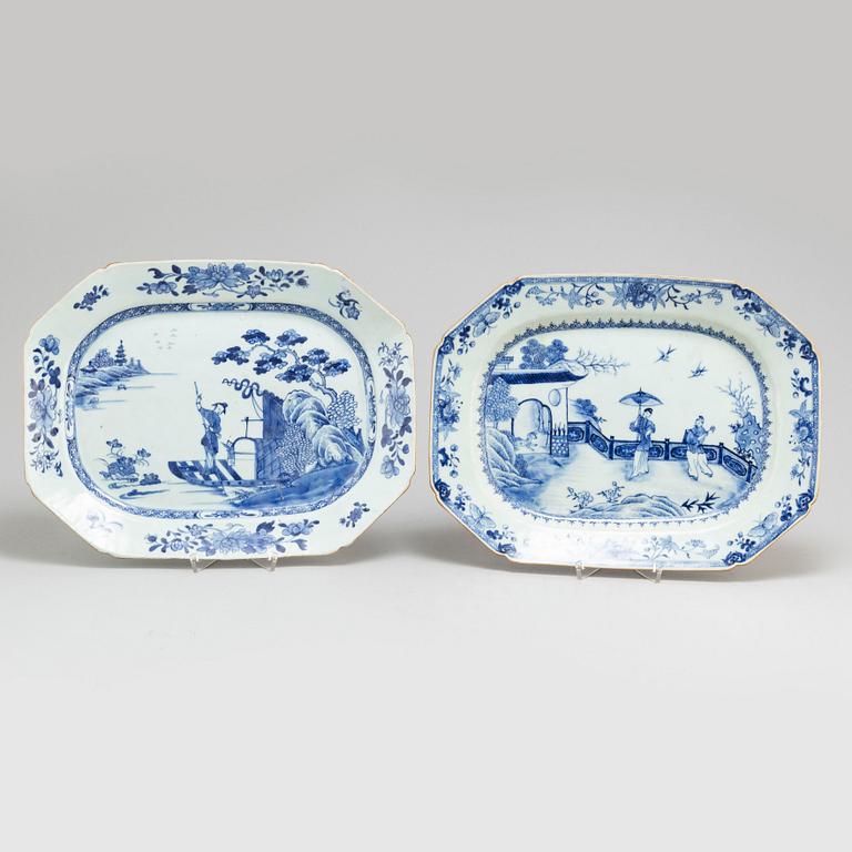 STEKFAT, två stycken, kompaniporslin. Qingdynastin, Qianlong (1736-95).