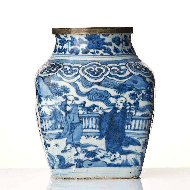 A blue and white jar, Ming dynasty, Wanli (1572-1620).