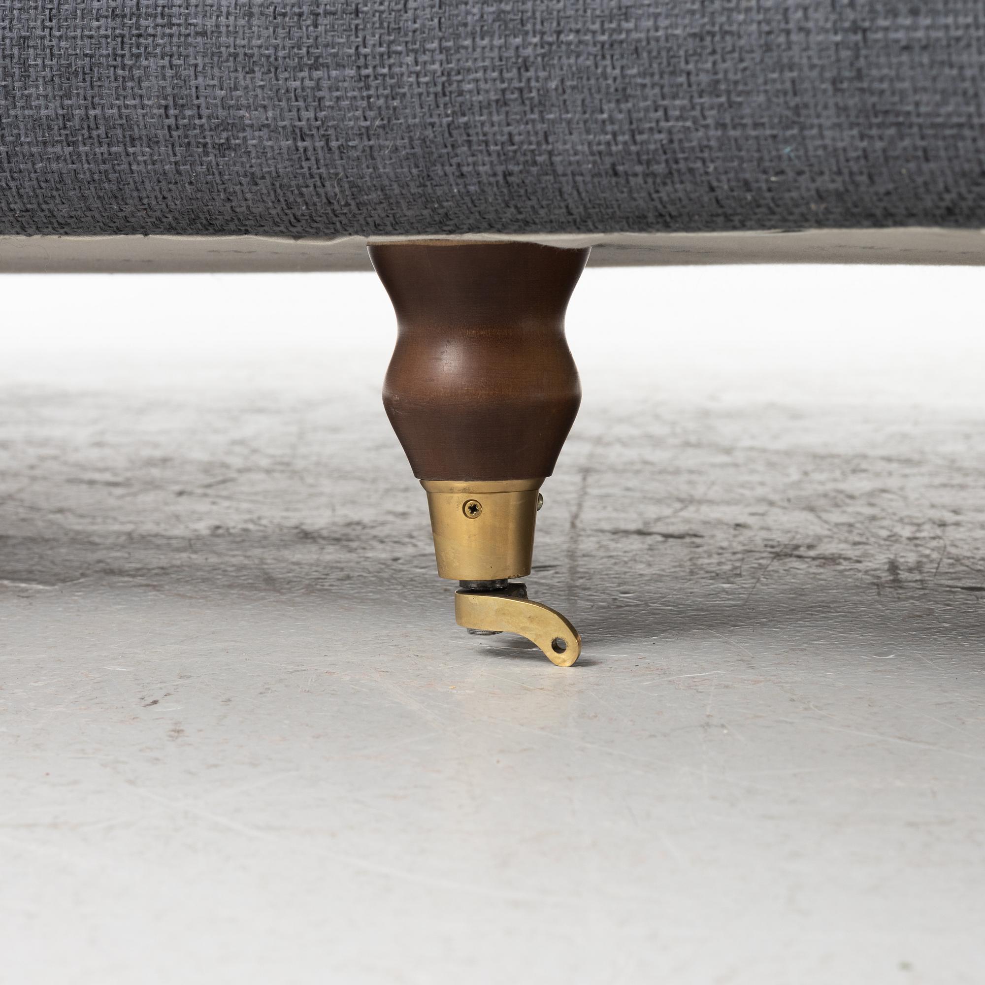 Soffa, Howardmodell, ROOM / AB O.H. Sjögren, Tranås.