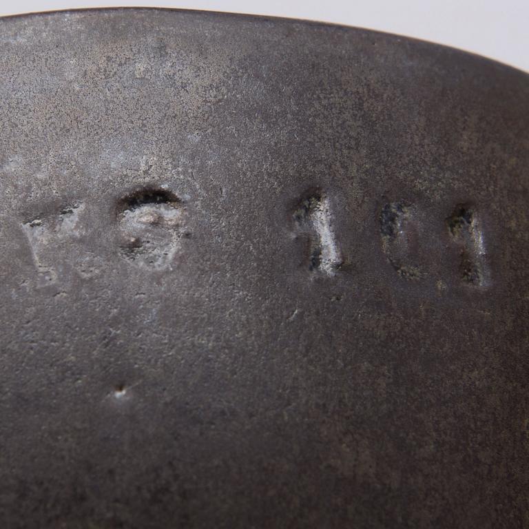 BÄGARE, 8 delar, keramik, Kyllikki Salmenhaara, 1970-talets slut.