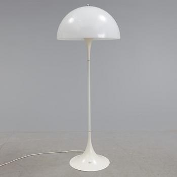 GOLVLAMPA "Panthella", Verner Panton för Louis Poulsen, Danmark.